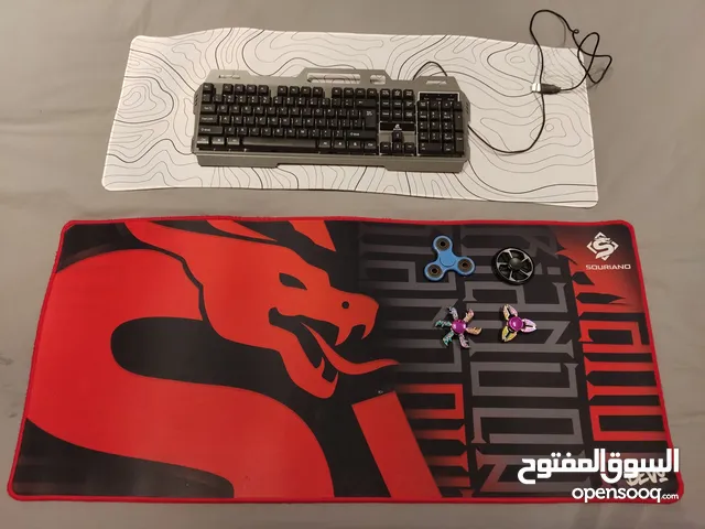 2 Mouse pads: red and black 400*900  black and white mousepad 300*800 1 keyboard 4 fidget spinners