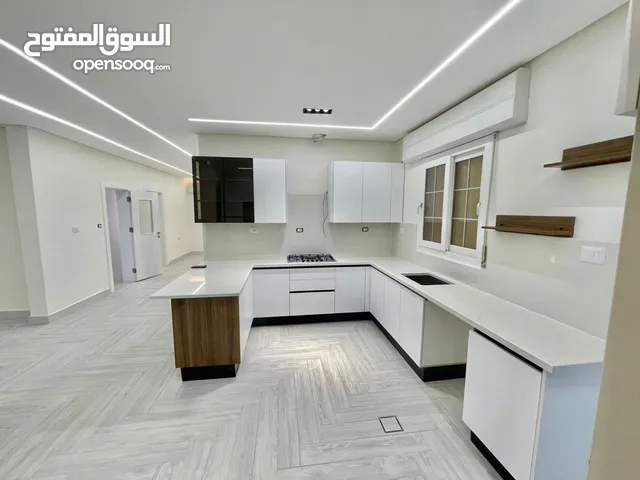 210 m2 3 Bedrooms Apartments for Sale in Tripoli Al-Sidra