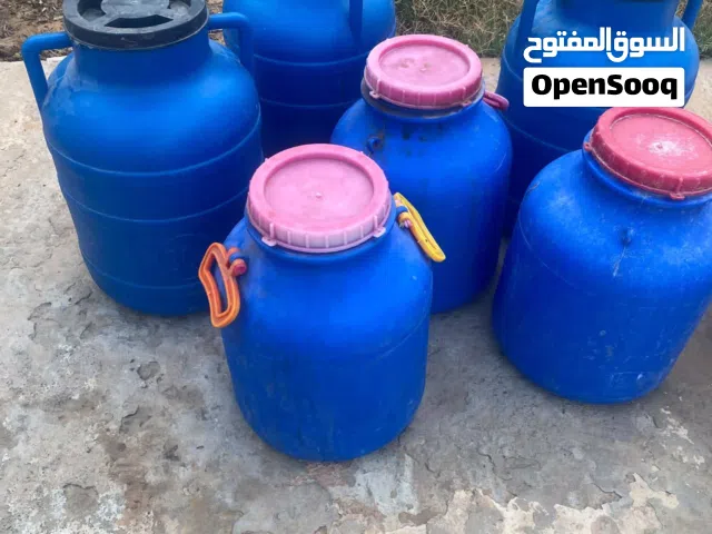 برميل 30لتر و 20 لتر نظاف للبيع