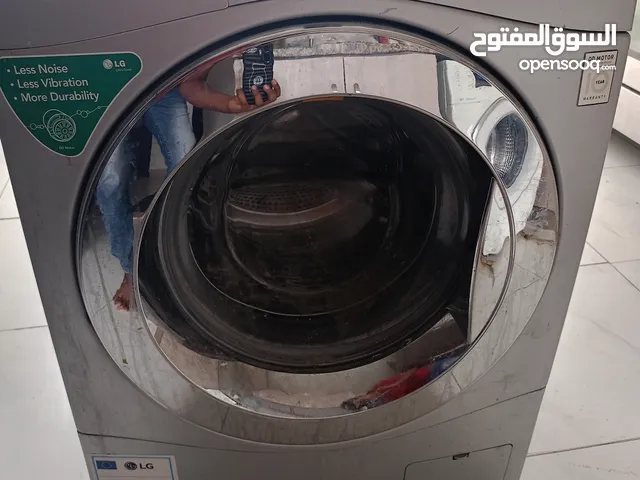 LG 7 - 8 Kg Washing Machines in Ajman