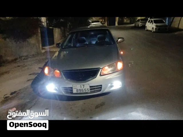 2001 نيسان صني SL