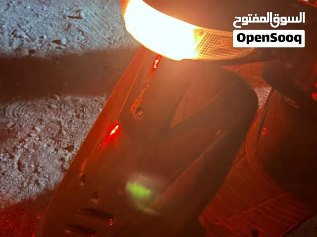 دراجة نارية هوندا 2007 وزن جبلي مستعملة بمحرك 1000 سي سي