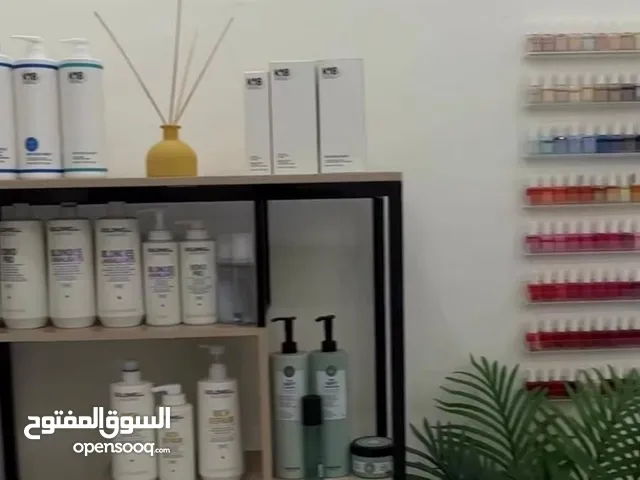صالون نسائي راقي للبيع او التنازل