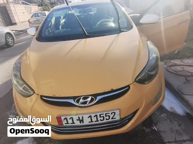 الانترة مضلع موديل 13 رقم جديد سيارة امريكية ضربتهة خلفية السعر 105 وبيها مجال للشراي