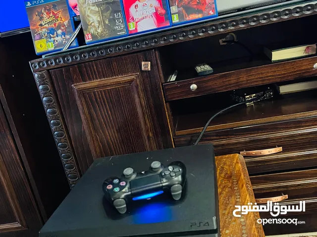 Playstation 4 Pro  بلاستيشن 4 برو