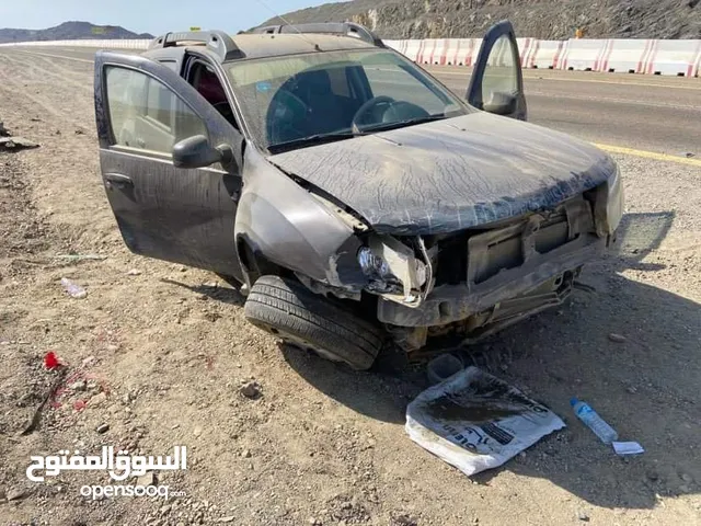 رنو داستر 2015 للبيع تشليح