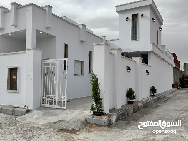 170m2 3 Bedrooms Townhouse for Sale in Tripoli Khallet Alforjan