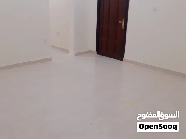 شقةواسعة بمعيذر شاملة وبدون عمولة