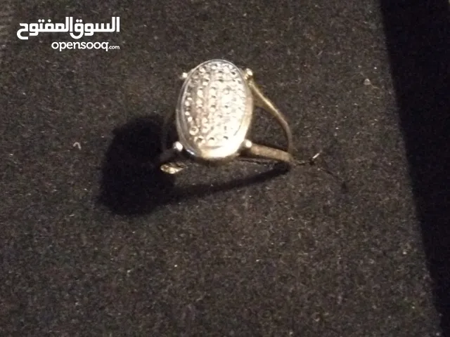 خاتم ذهب أبيض إيطالي عيار 18 إستخدام محدود