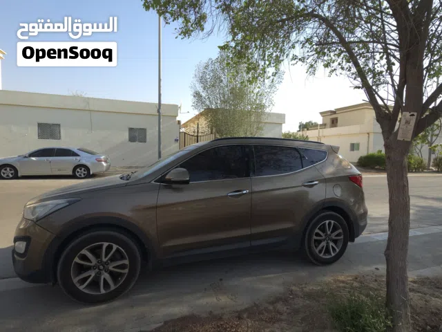 2014 هيونداي سنتافي Standard