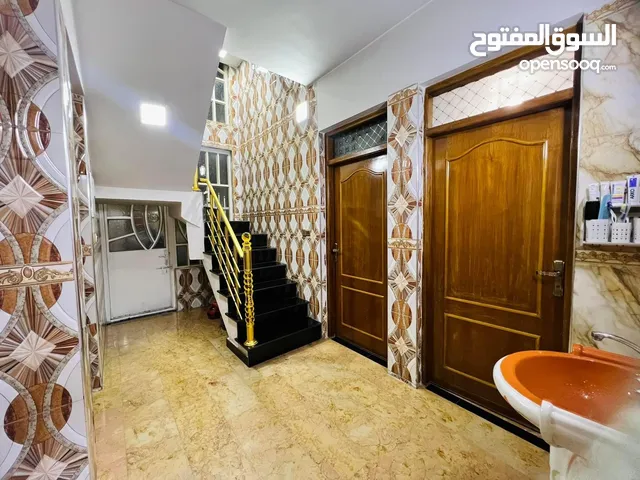 100m2 4 Bedrooms Townhouse for Sale in Baghdad Kamaliya
