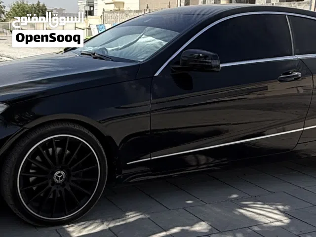 2010 مرسيدس بنز الفئة-E E 350