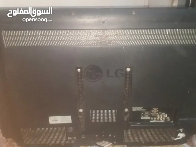 LG 42 inch LED screen in excellent condition for sale