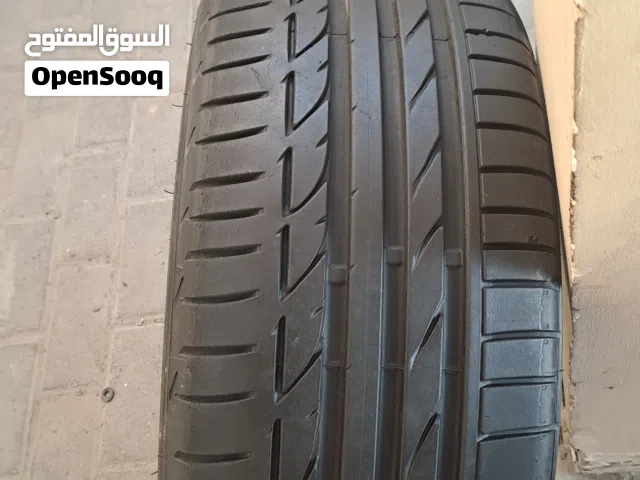 Bridgestone Potenza Tire 225/40 R_19