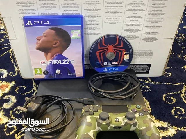 للبيع بلستيشن4 ويدتين وسيدي فيفا الاستعمال قليل ونضيف جدا