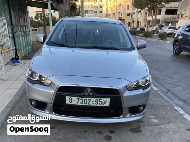 2015 ميتسوبيشي لانسر Standard