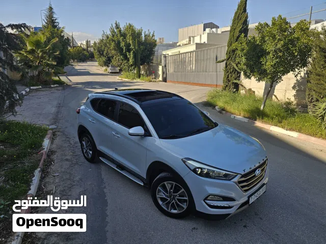 جيب توسان2018 N_Line محرك2000ديزل لون باطوني مميز فل الفل مع بانوراما