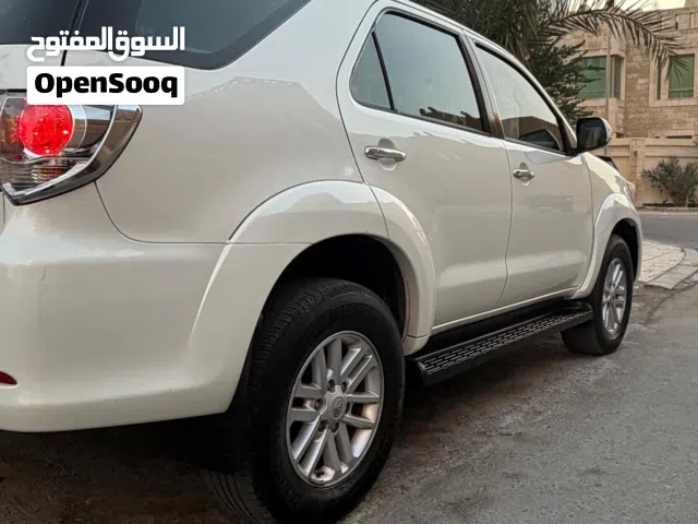 Toyota Fortuner 2015