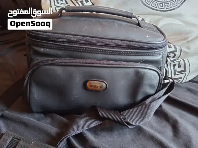 كاميرا فيديو شبه حديد