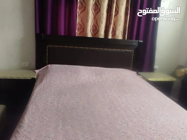 غرفة نوم وغساله للبيع المستعجل