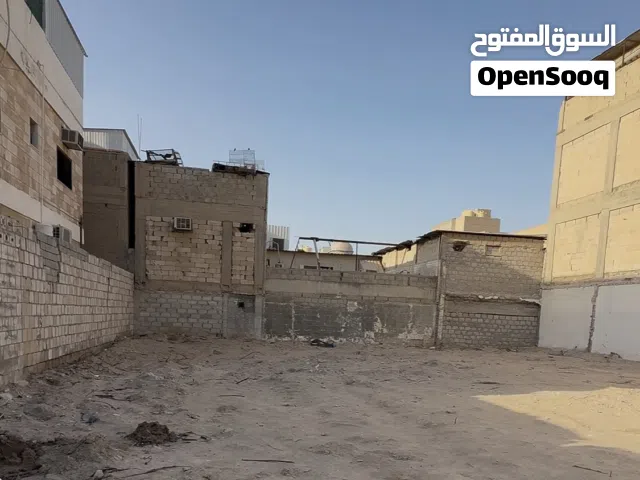 للبيع ارض الدوحة شارع واحد مدخل ومخرج سهل