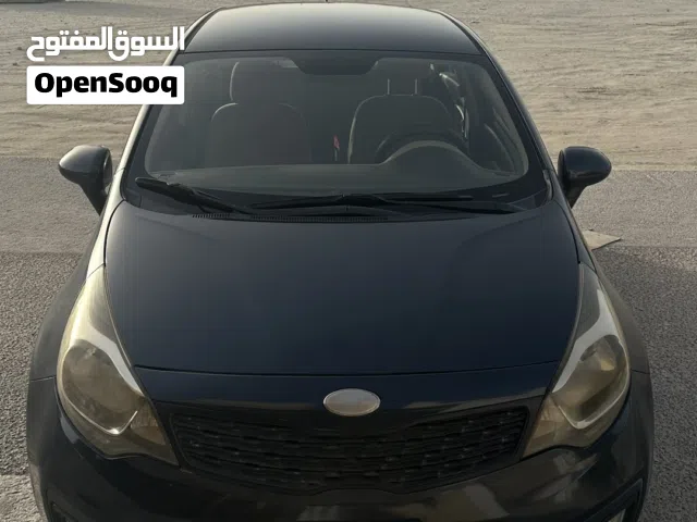 2014 كيا ريو Standard