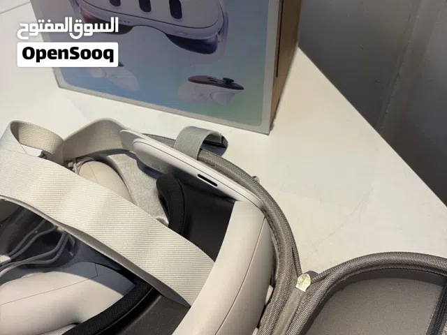 في ار ميتا كويست 3 / المساحه 512 جيجا وبحالة المصنع