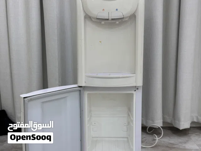 ثلاجة ماء بحالة ممتازة للبيع