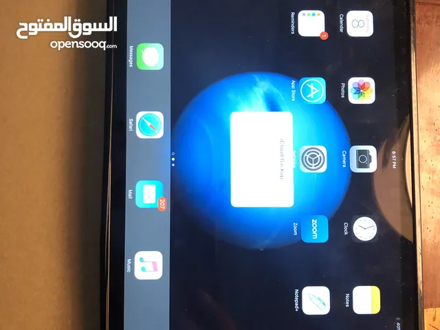 Apple iPad 5 64 GB in Cairo