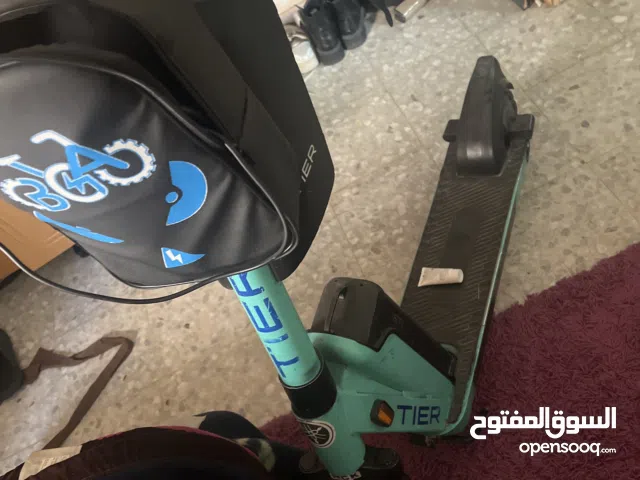 سكوتر كهربائي تاير