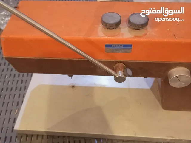 ماكينات نقش يوجد بيها عدت سرعات وايضاه