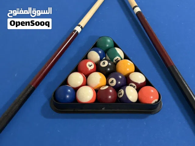 طاولة بليارد وتنس وهوكي