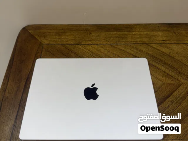 MacBook Pro 14” M3  AppleCare حتى 2028