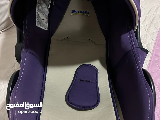 كرسي اطفال بحالة جيدة جدا
