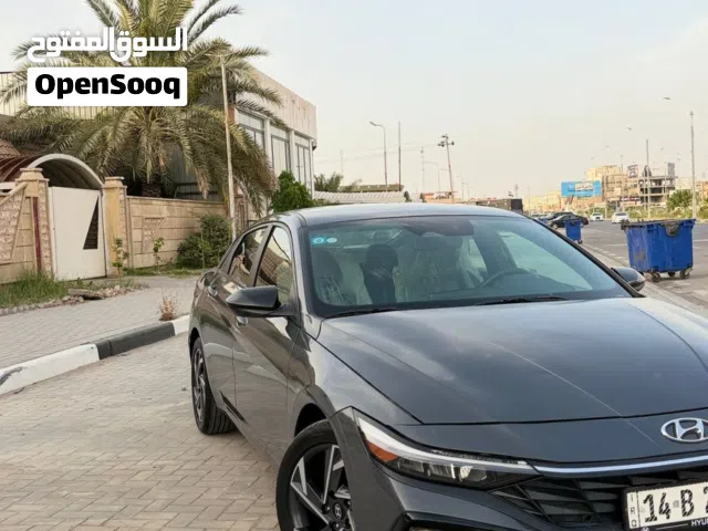 2025 هيونداي النترا GLS MID