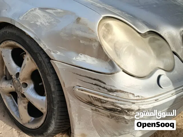 2007 مرسيدس بنز الفئة-C C 200