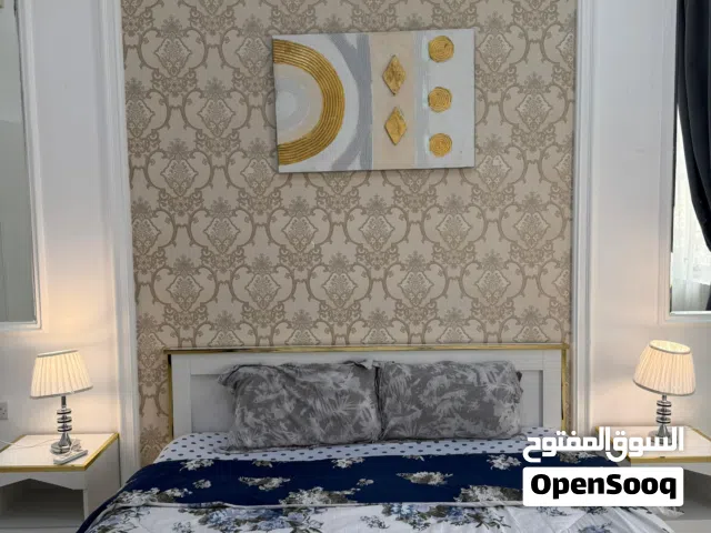 استوديوهات و شقق VIP مفروشة و غير مفروشة