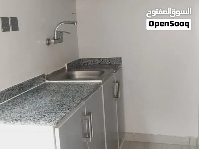 شقة سكنية كبيرة للايجار