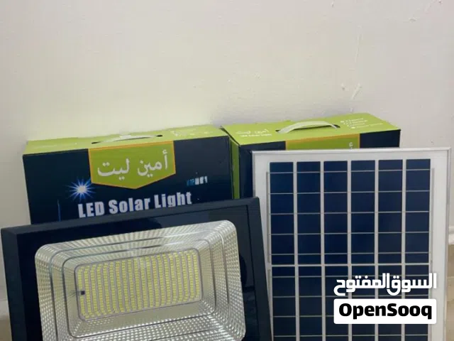 كشاف طاقة شمسية 3000 الف واط يوجد توصيل مختلف ولايات السلطنة