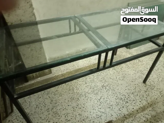 غاز مع فرنين كبير  وطاولات بوفيه