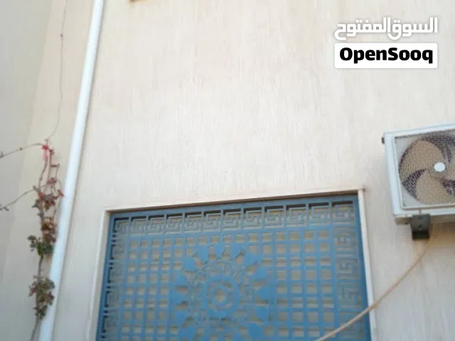380 m2 3 Bedrooms Townhouse for Sale in Tripoli Al-Serraj