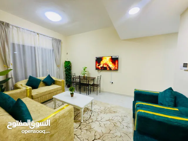 SH \ شقة راقية ، غرفة وصالة مفروشة فرش مودرن ، 2 حمام + بلكونة ، شهري شامل الفواتير والانترنت