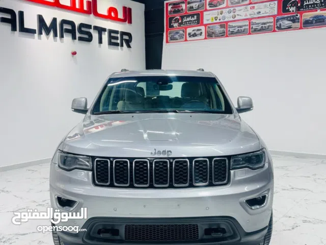 Jeep Grand cherokee Laredo 2021