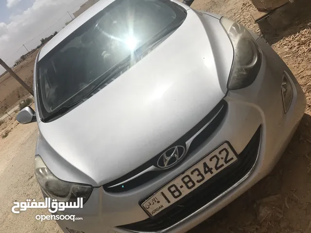 Used Hyundai Avante in Amman