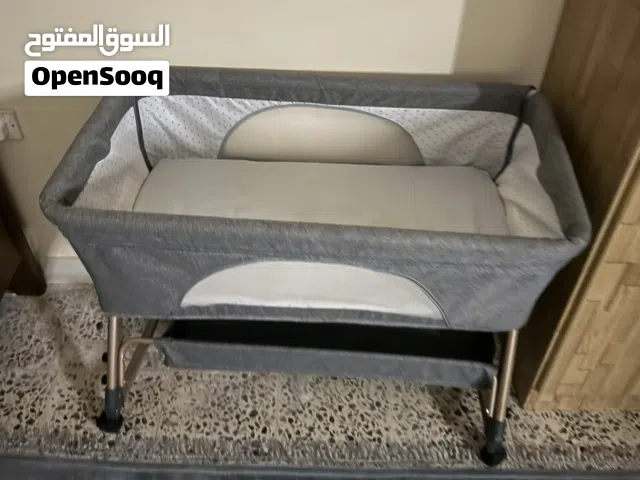 سرير اطفال