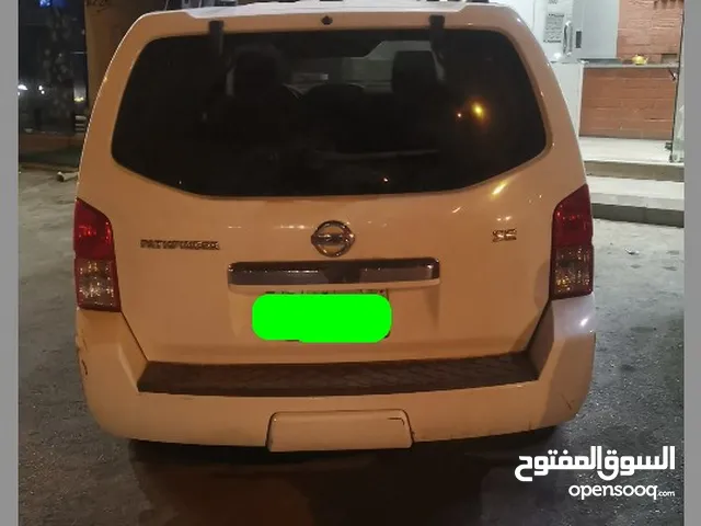 Nissan Pathfinder SL in Al Riyadh