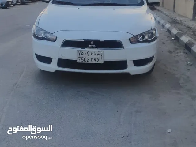 متسوبيشي لانسر