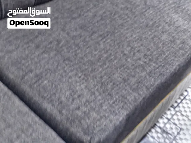 تخم قنفات كامل جديد غير مستعمل سوه شهر واحد حلوات مرتبات خصرهن ابيض شحمه المهم لون رصاصي واسود رصاصي