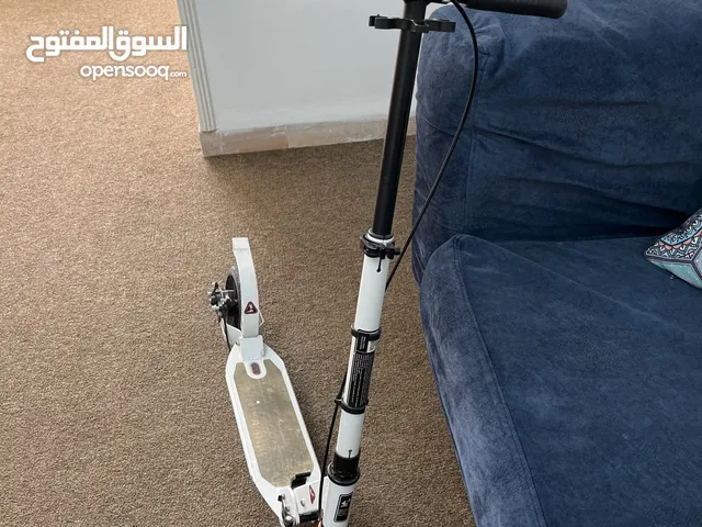 Urban scooter(non electric)(غير كهربائي)