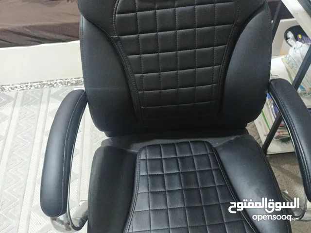 كرسي مكتبي جديد جدا توصيل بغداد
